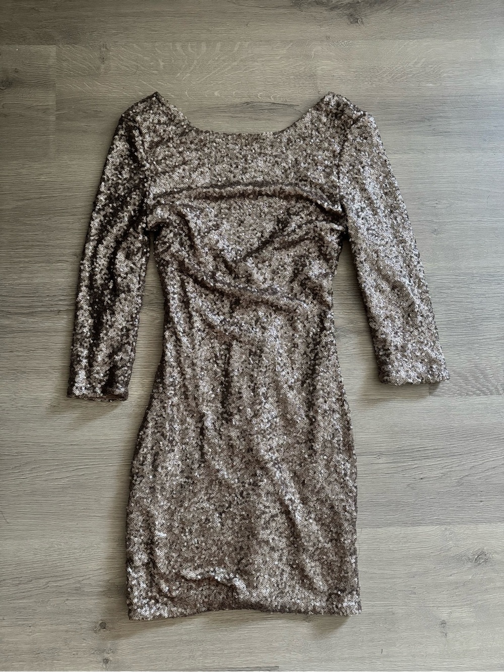 Tobi Gold Sequin Mini Dress with Long Sleeves
